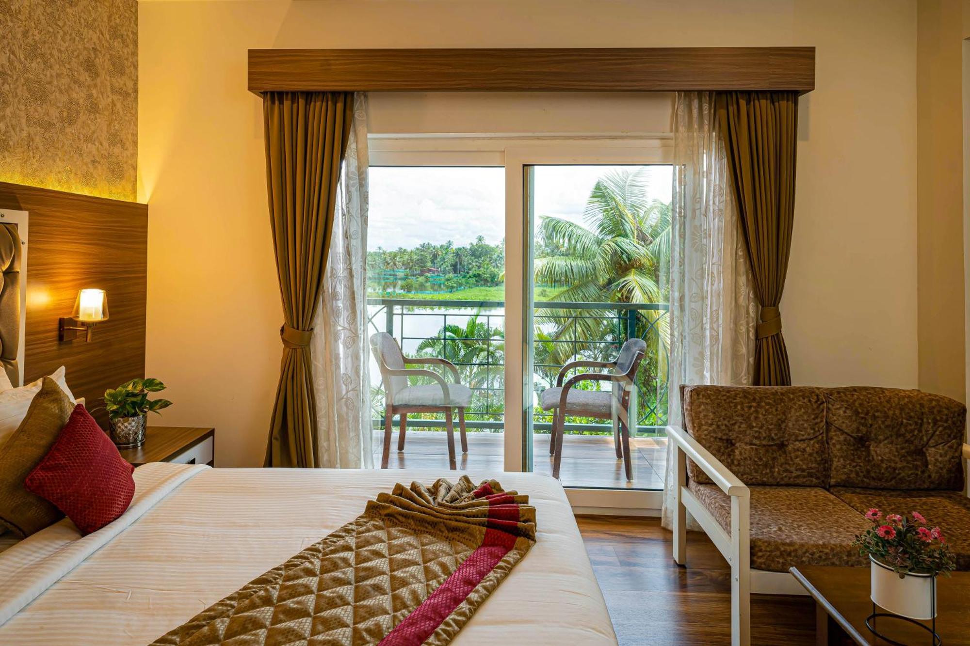 Kumarakom Park Resort Exteriör bild